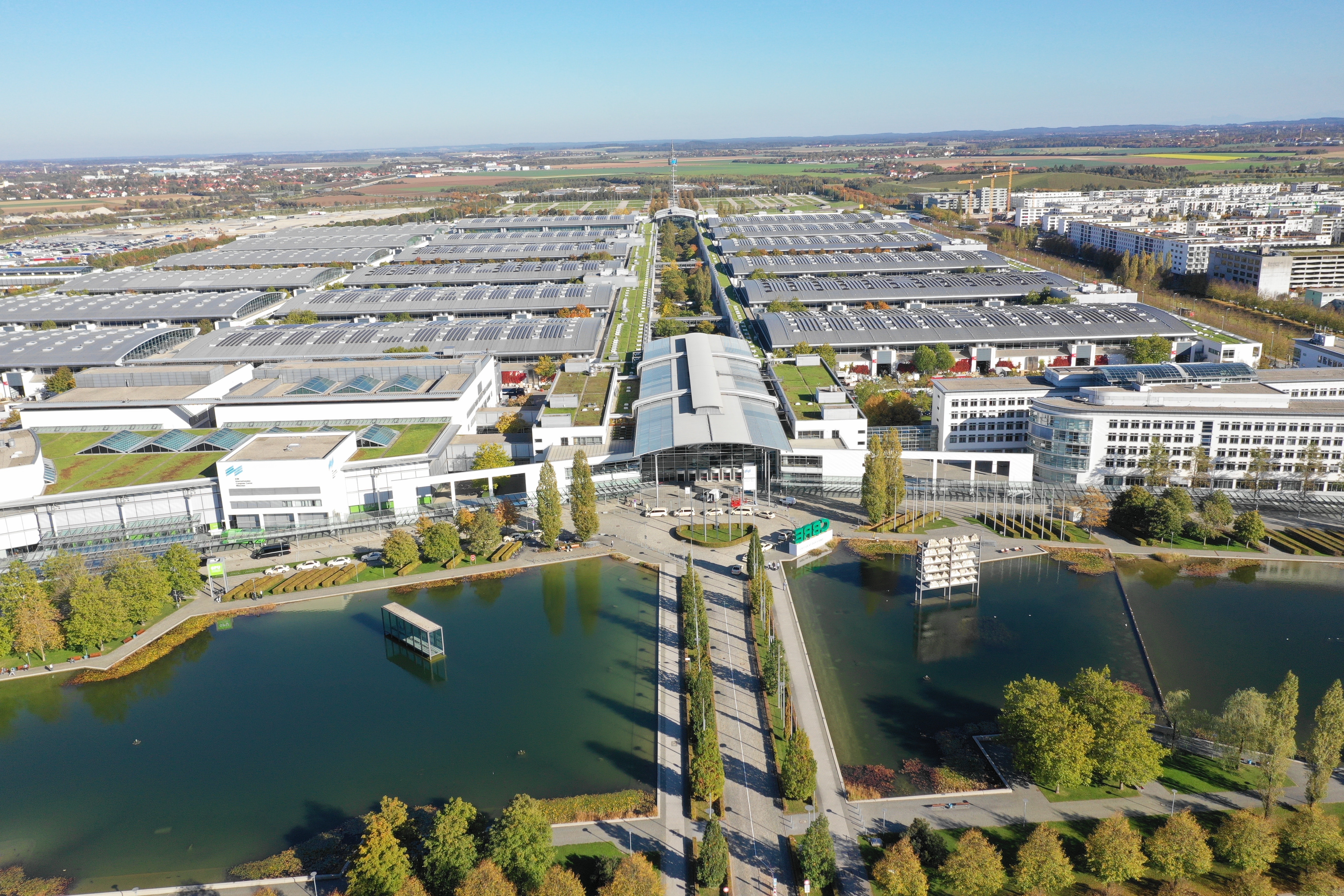 messe-patrick-keller-w83kiikjtpa-unsplash